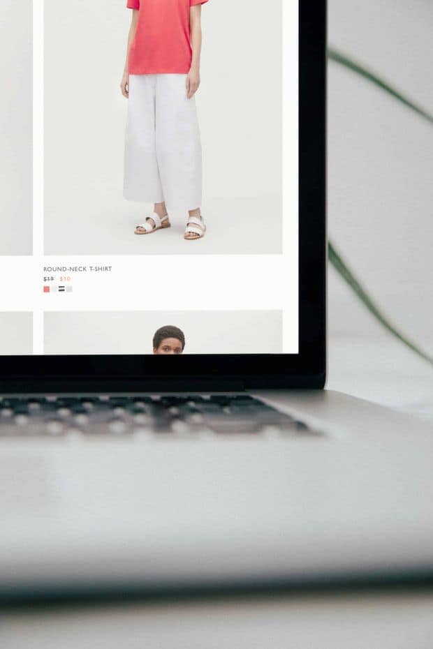 Sviluppo e-commerce - Pagina prodotto moda e-commerce layout responsive
